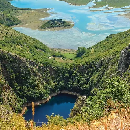 Amazing In Σπίτι διακοπών Cista Provo